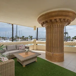  Apartment Wintowinrentals Luxury And Sea View Inside Puerto Marina